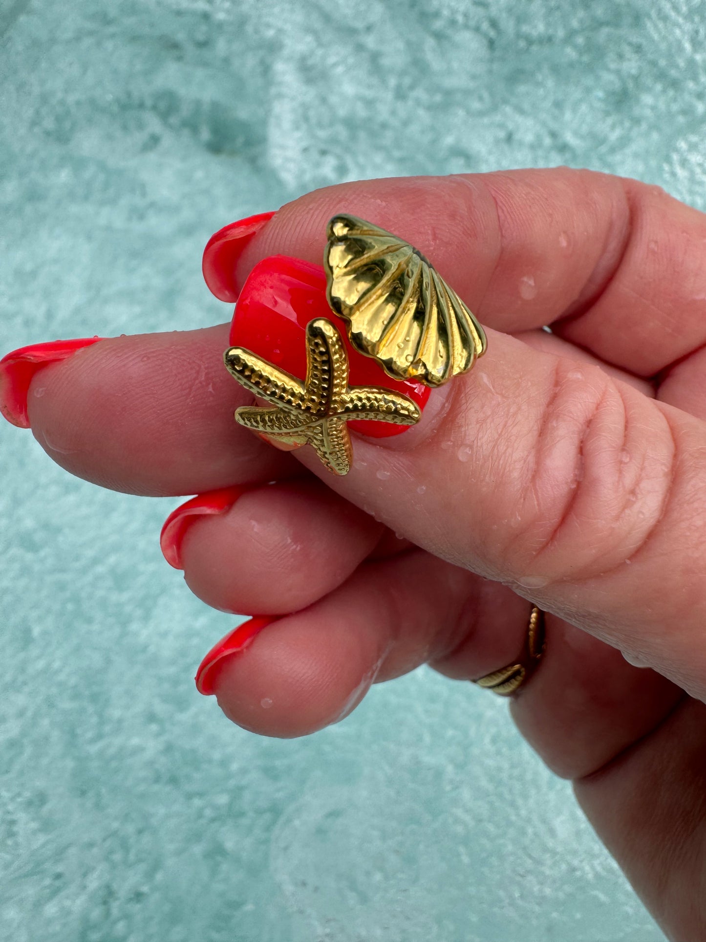 Shell & Starfish ring