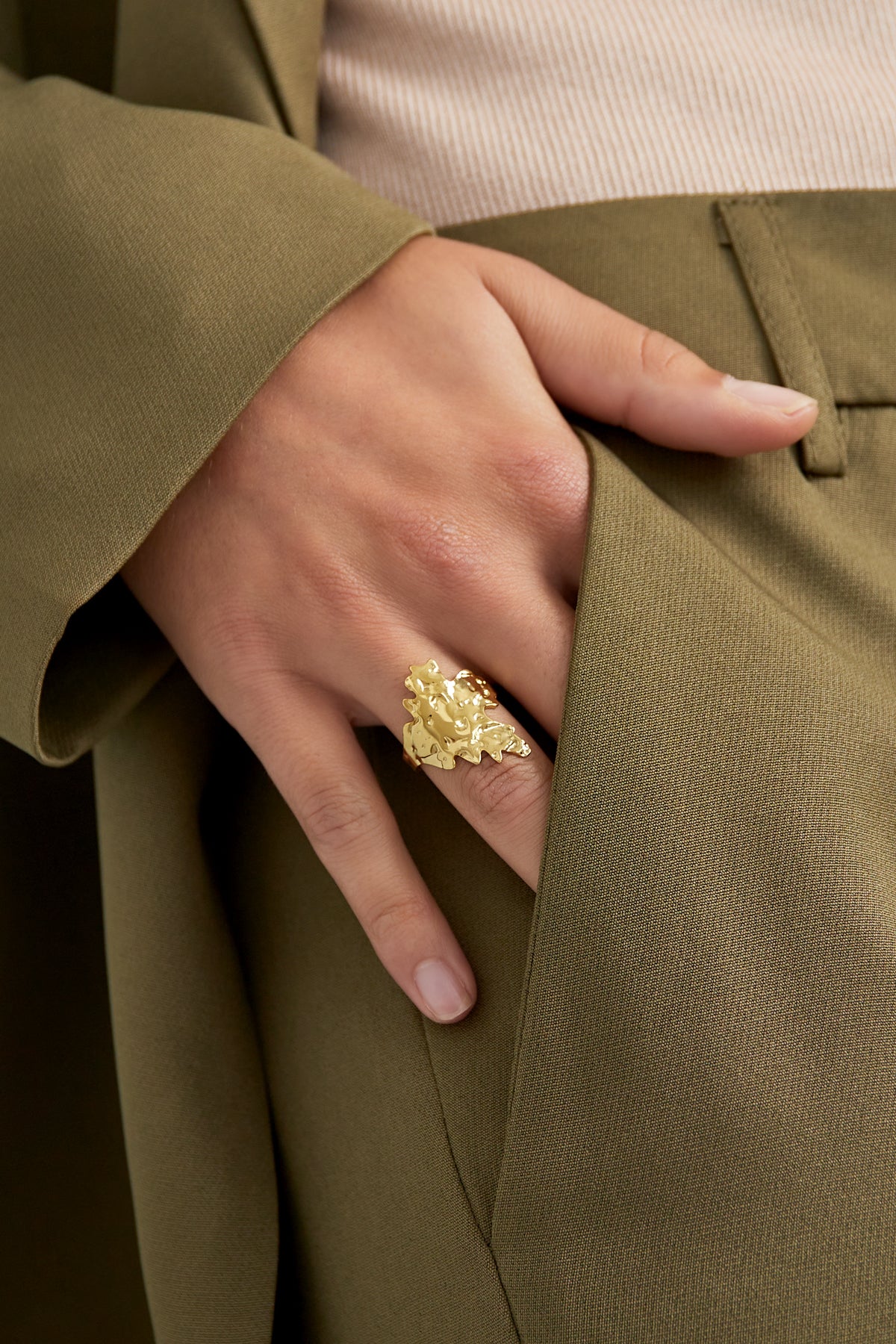 NEW Eloise Textured ring in gold or silver