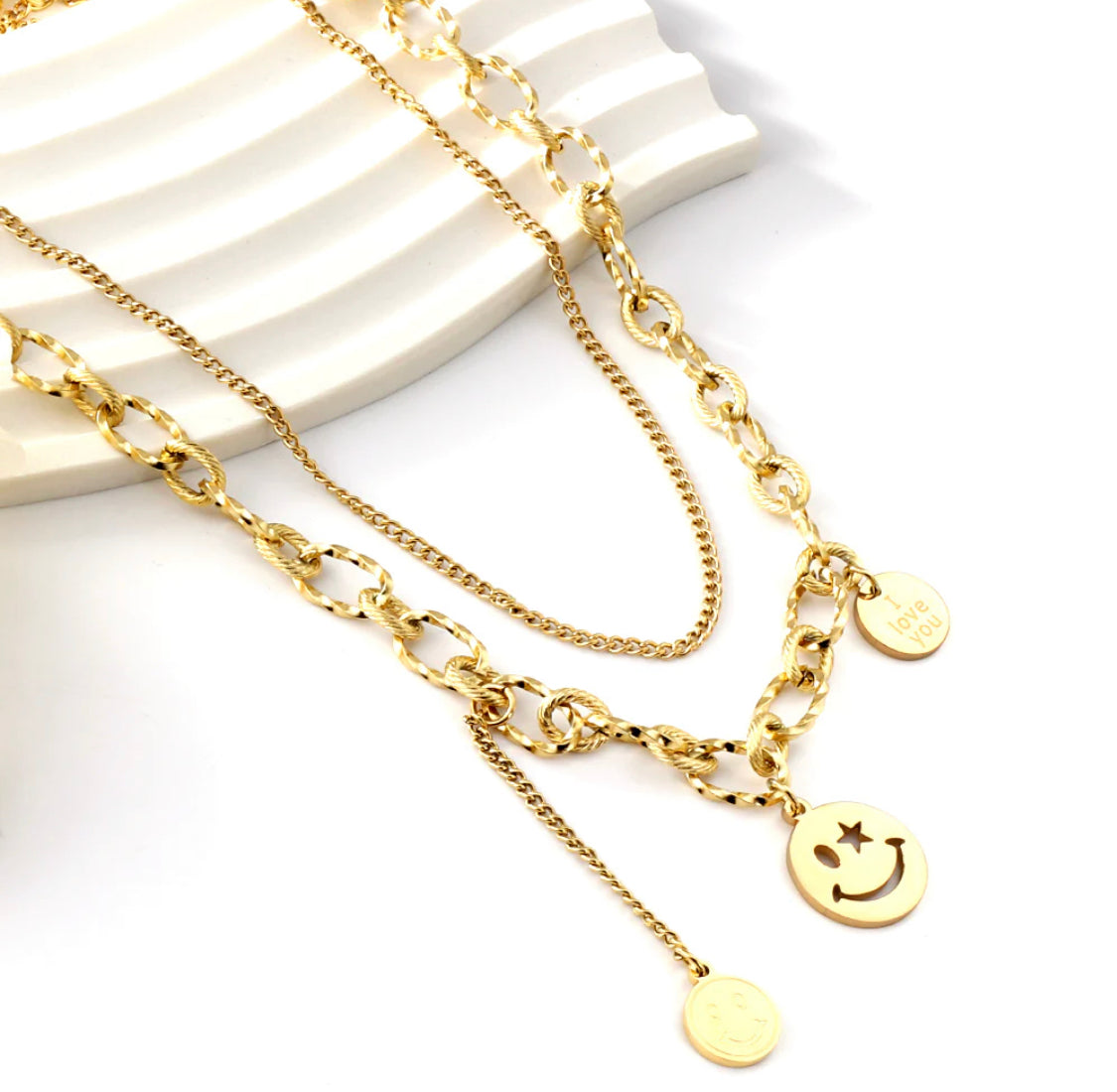 Last one: Smiley chunky gold layered necklace