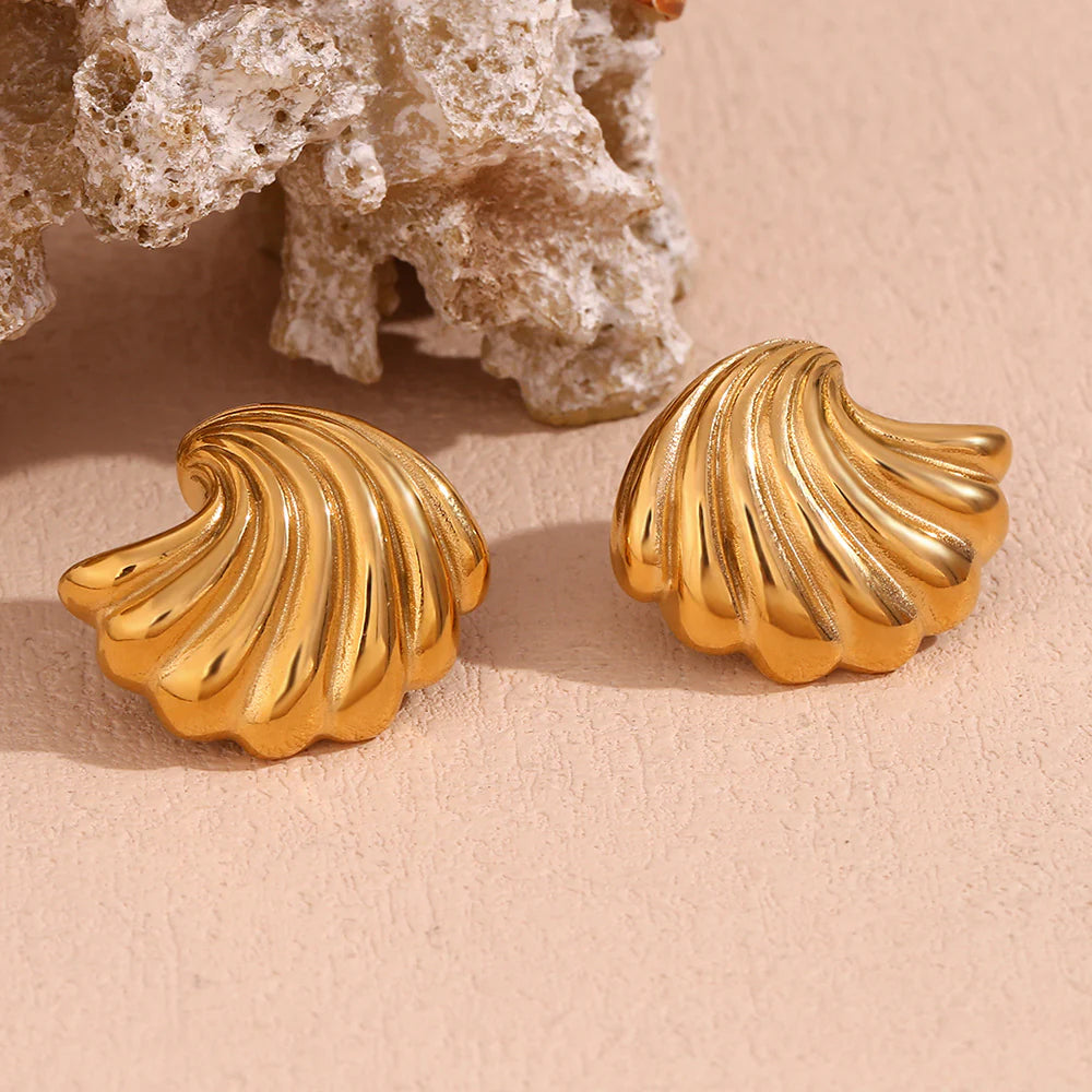 Chunky Shell earrings