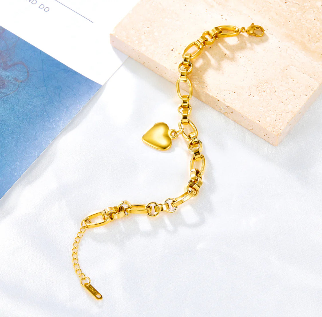 Pearly Heart chain gold bracelet