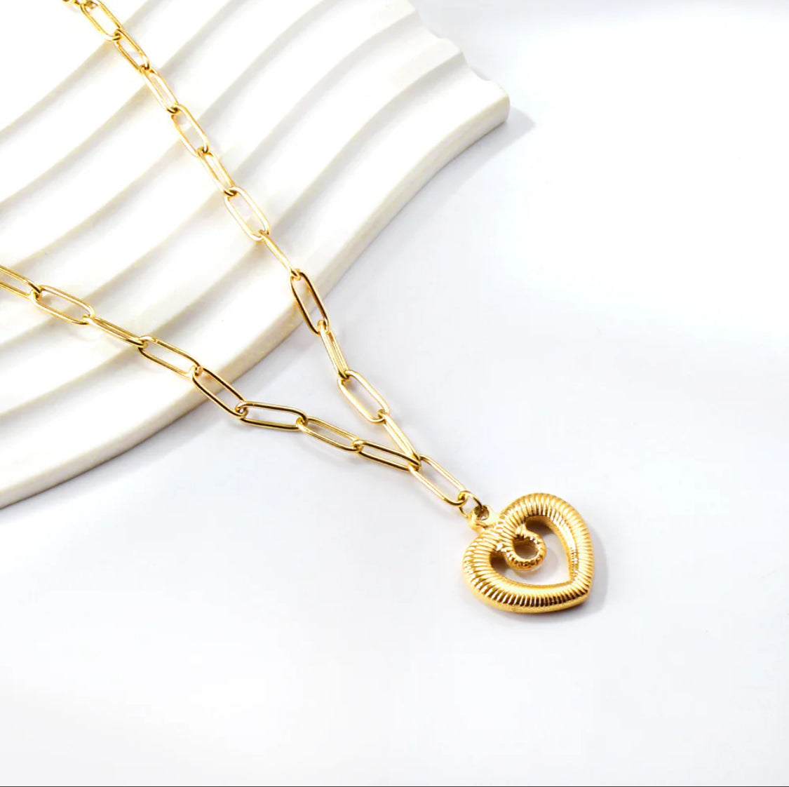 Polly Heart Pendant necklace